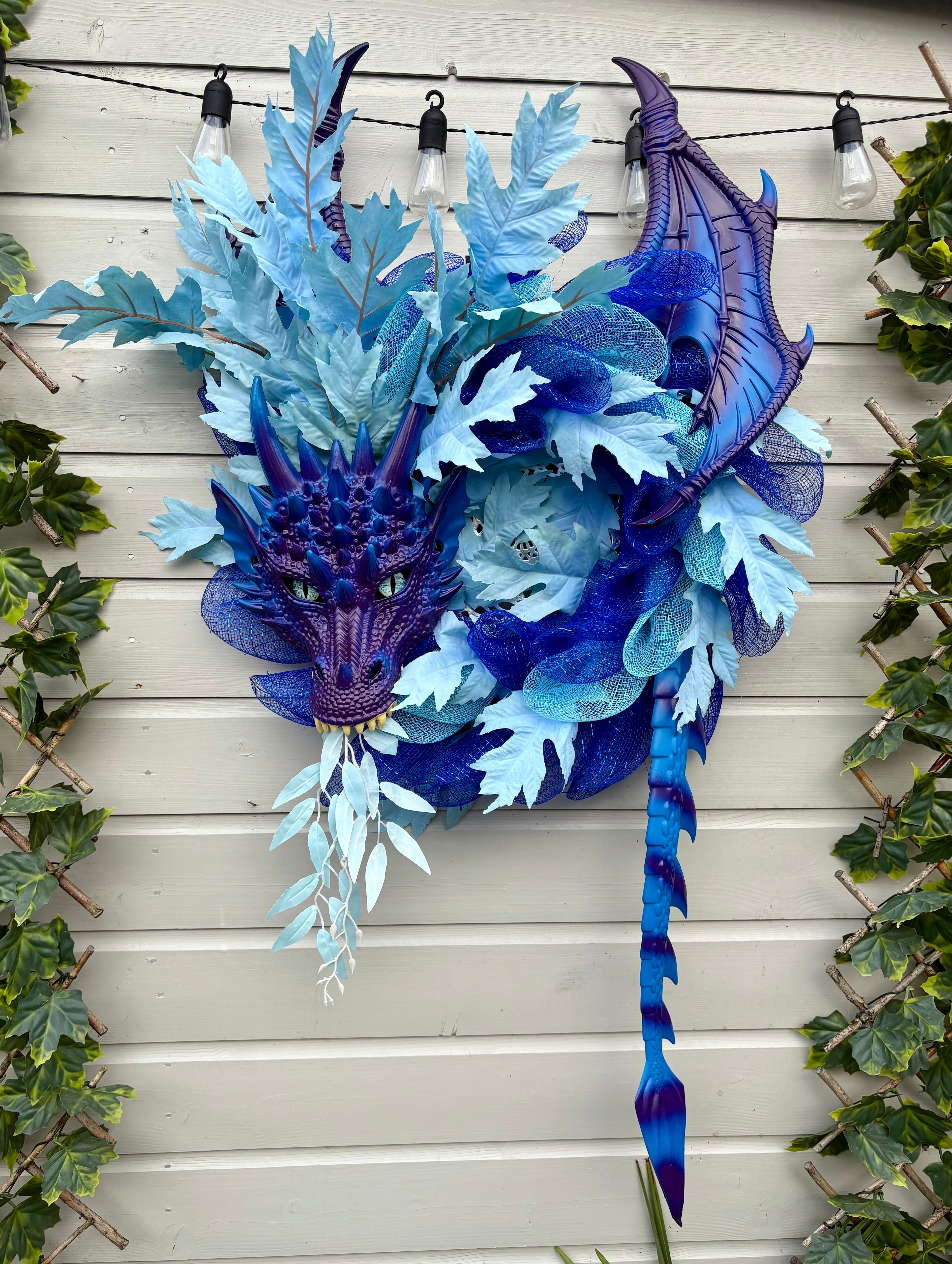 Nymera dragon wreath