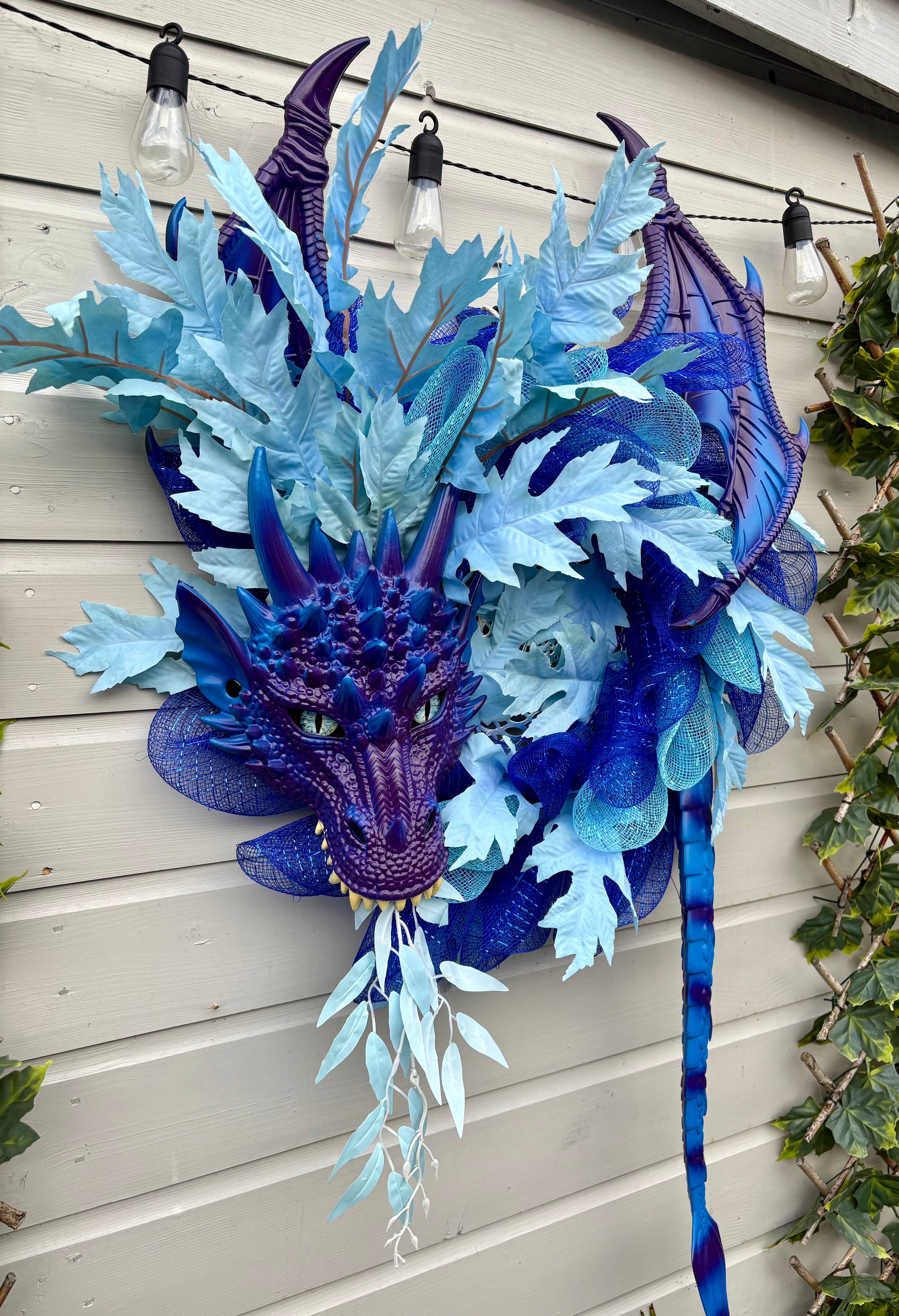 Nymera dragon wreath