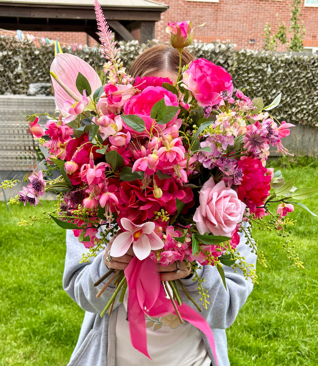 Roxy bouquet rental