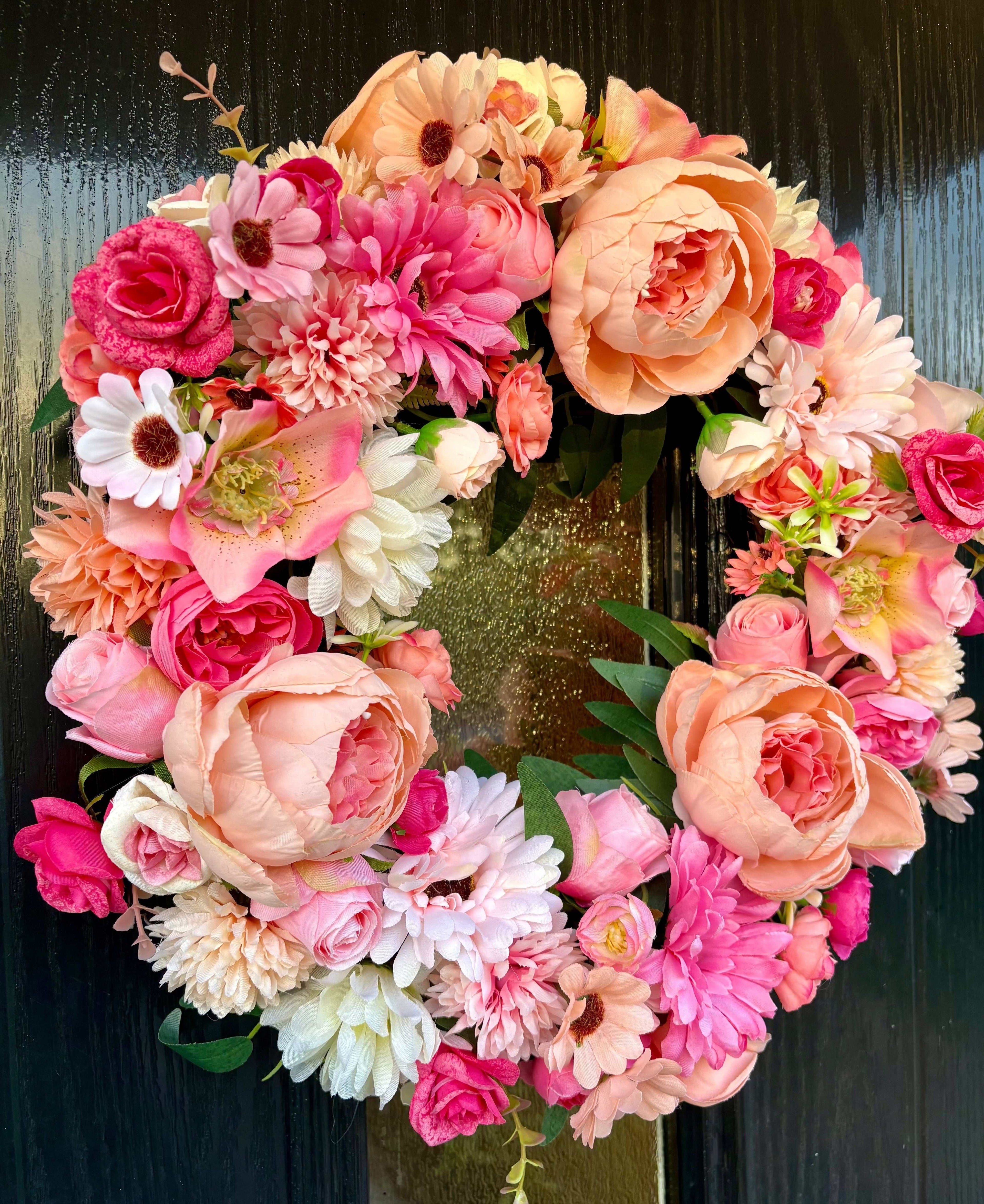 Phoebe artificial flower wreath