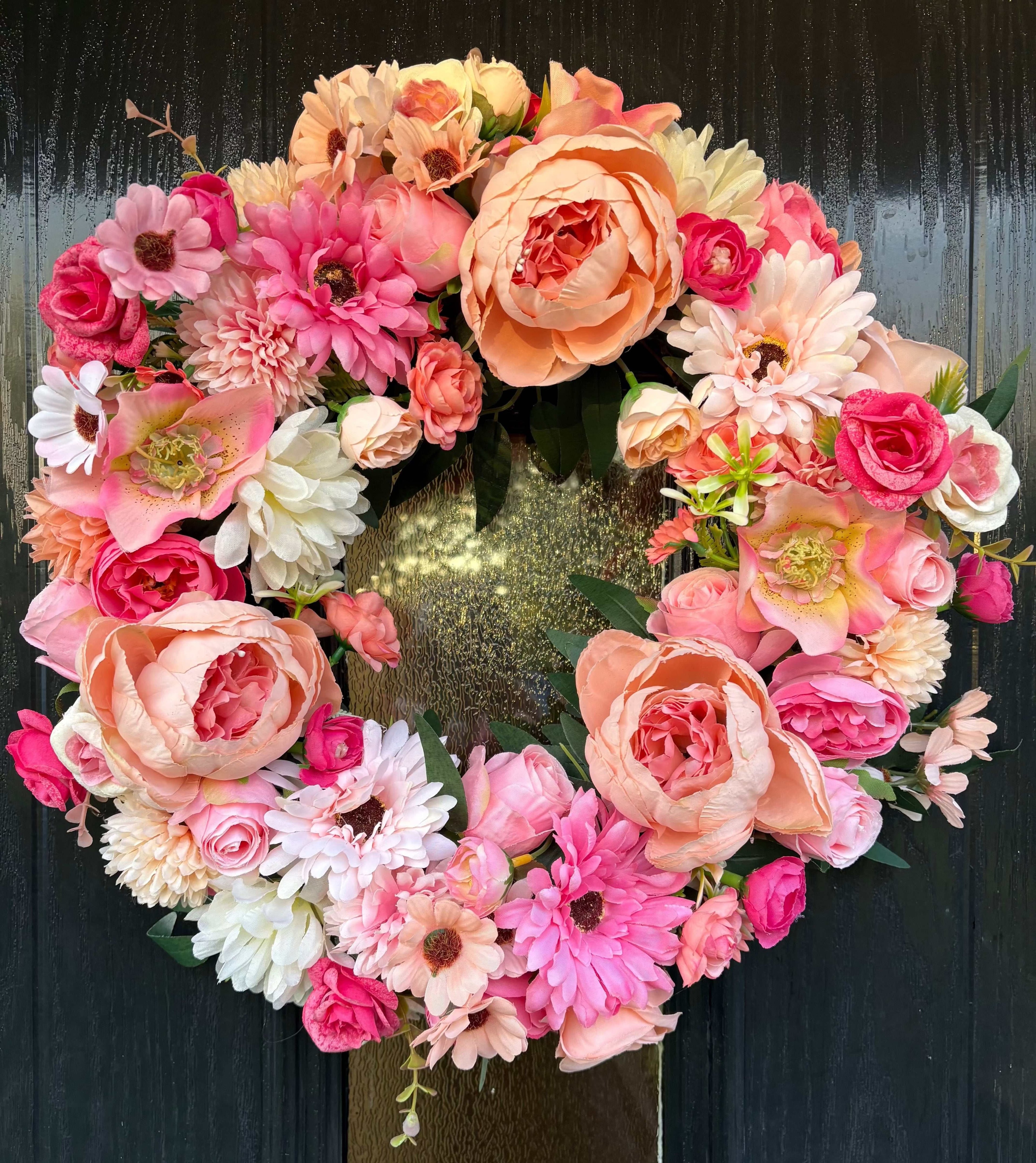 Phoebe artificial flower wreath