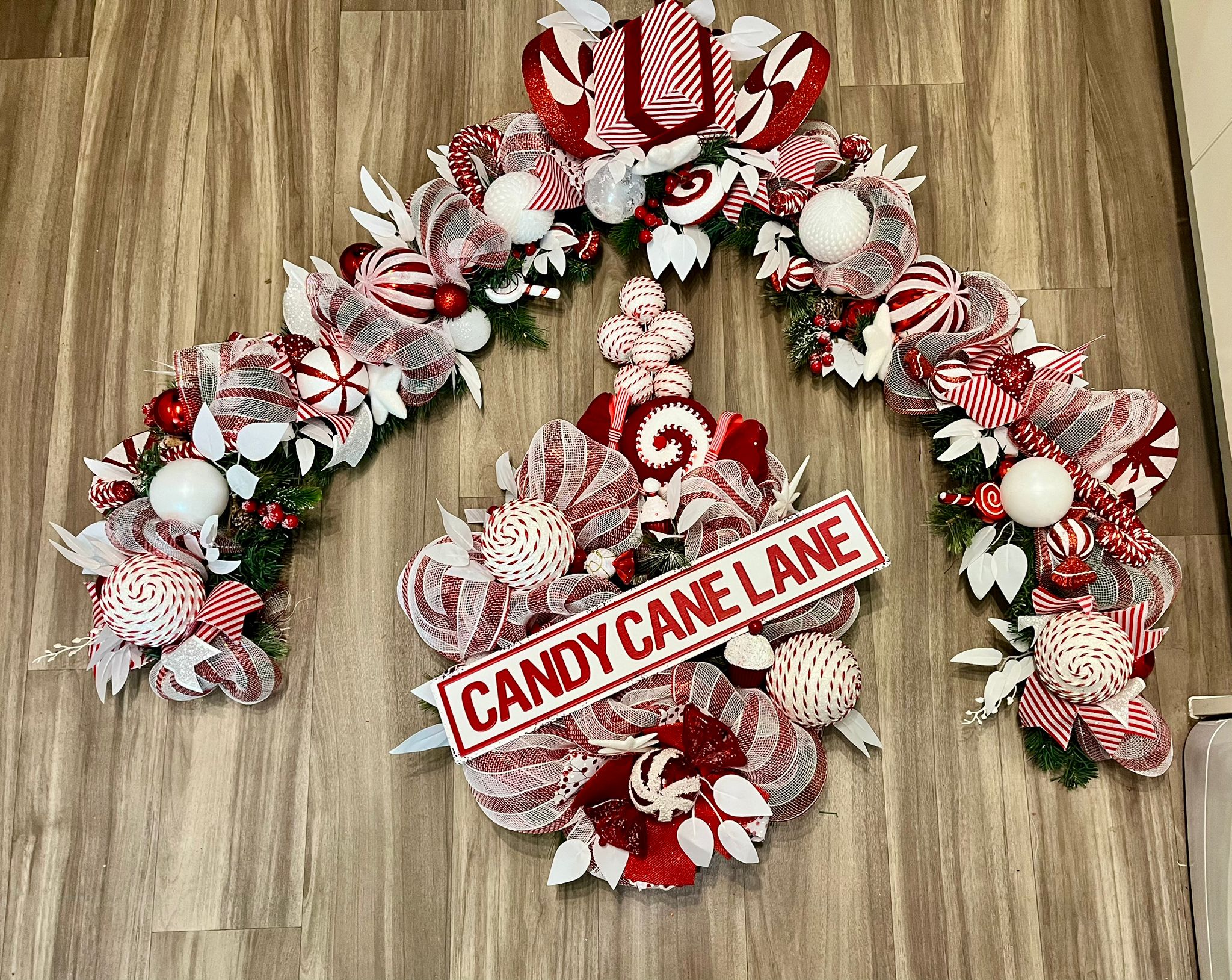 Christmas Candy Cane Lane Wreath and Matching Garland Set