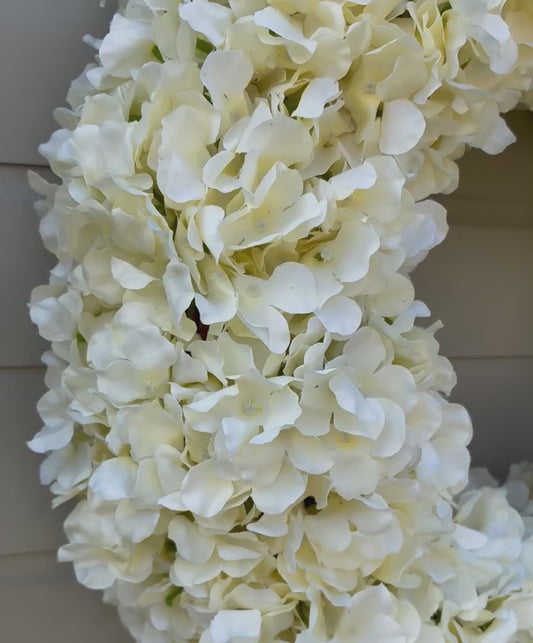 Polly Large hydrangea wreath