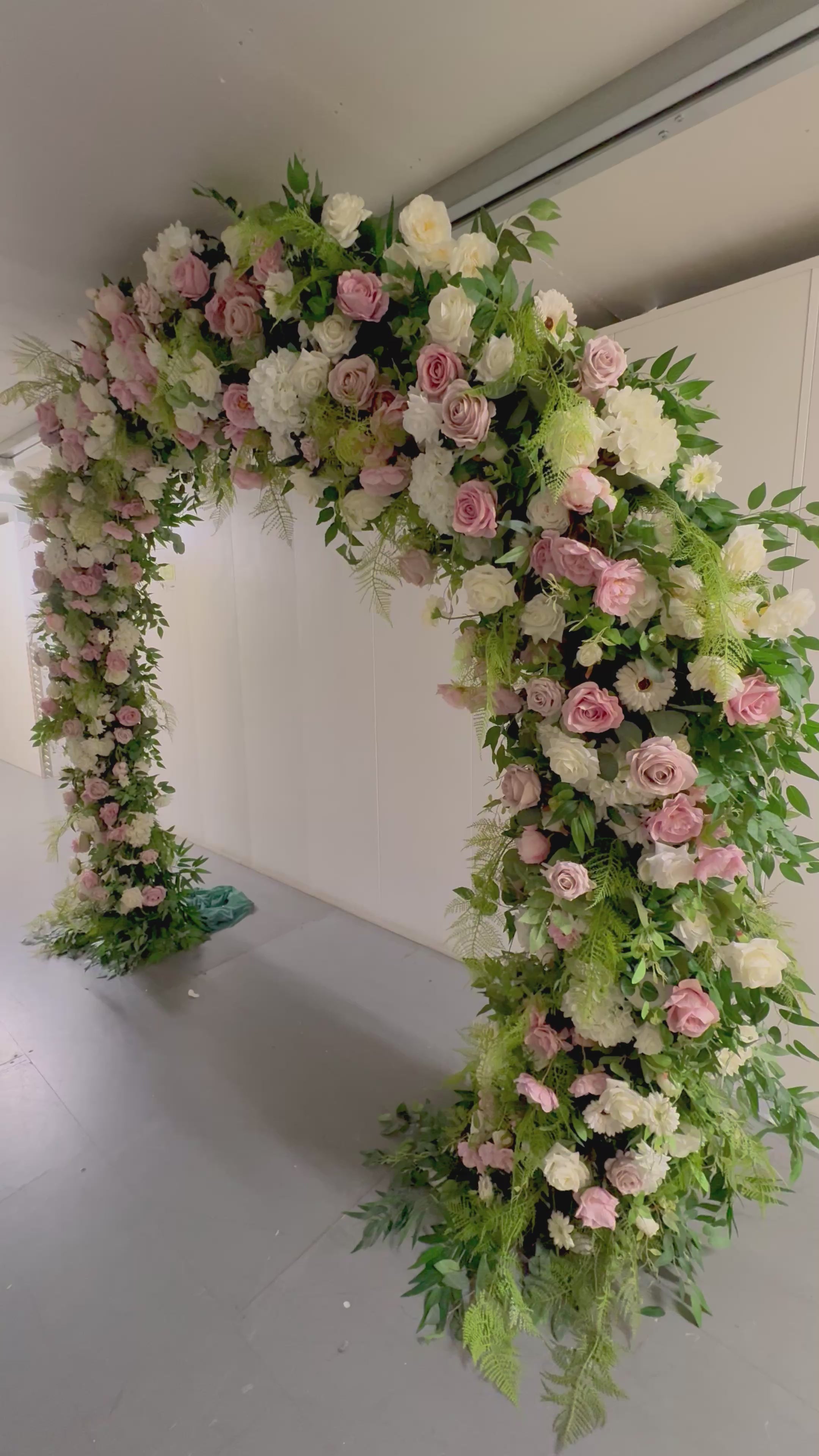 Wedding floral arch rental x 3 sizes