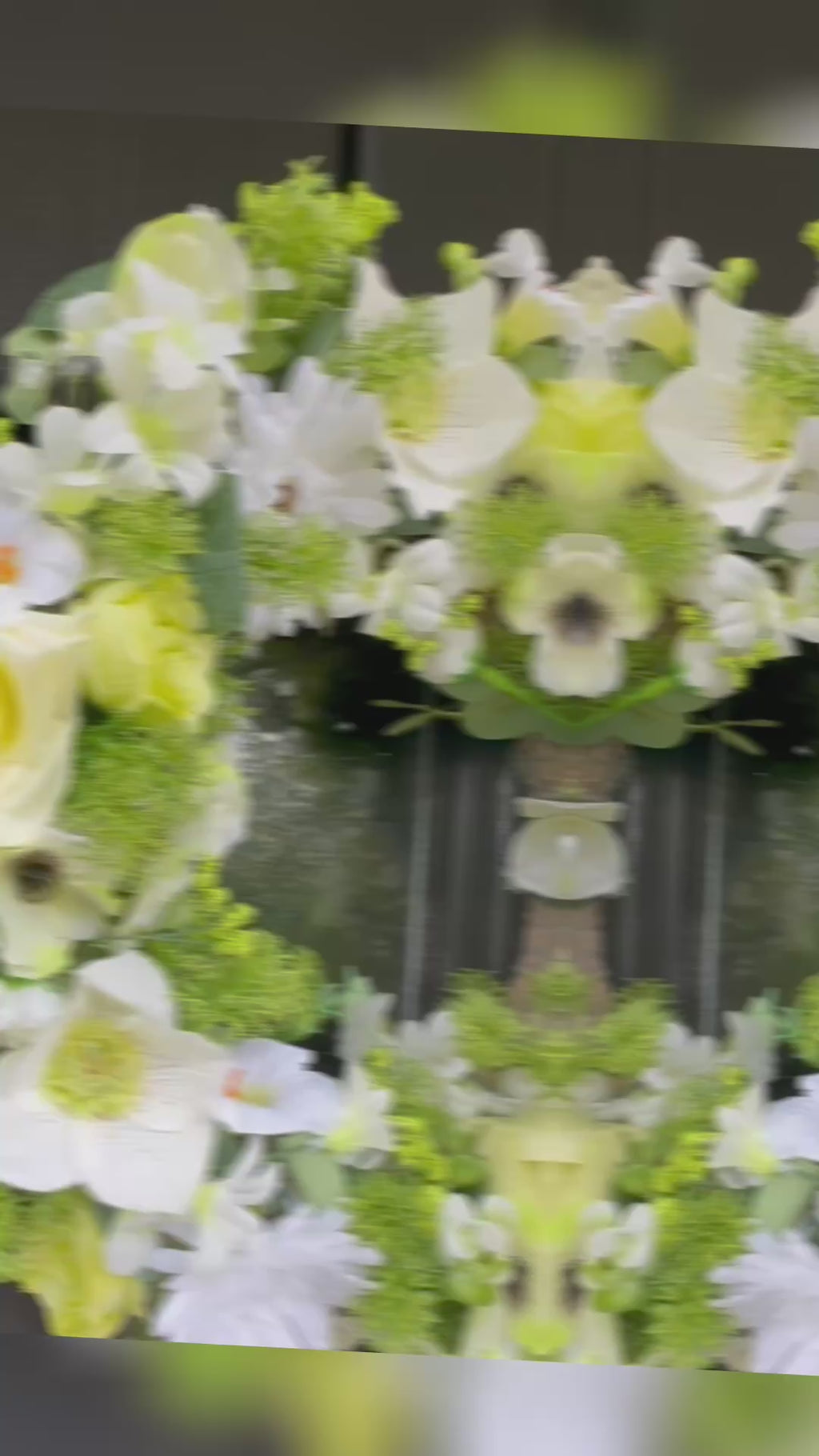 Etta Floral wreath