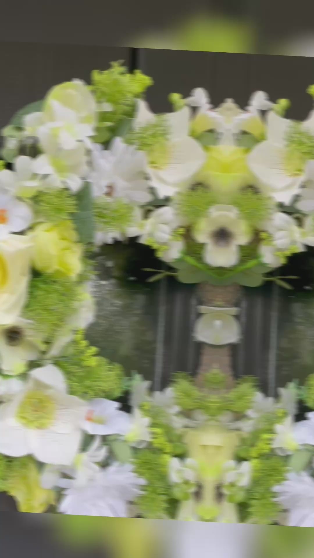 Etta Floral wreath